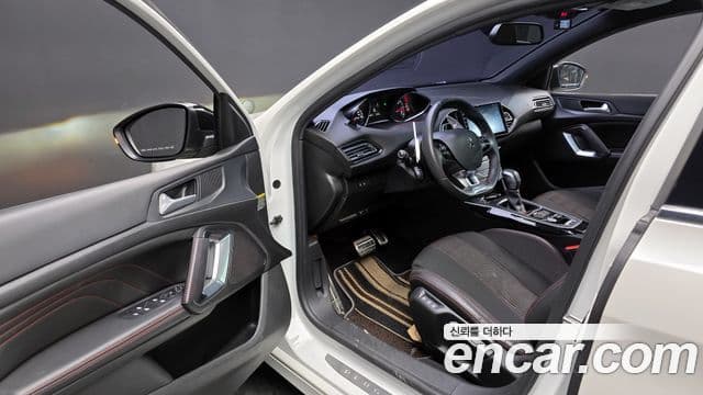 Peugeot 308 2세대 1.6 BlueHDi GT Line, 2018 11