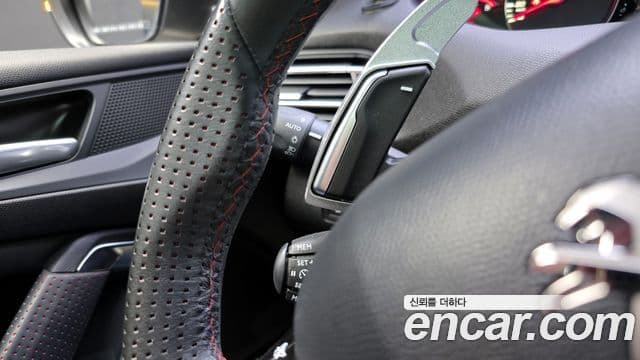 Peugeot 308 2세대 1.6 BlueHDi GT Line, 2018 17