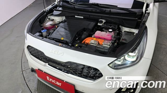 Kia The / новый New Niro Signature, 2022 6