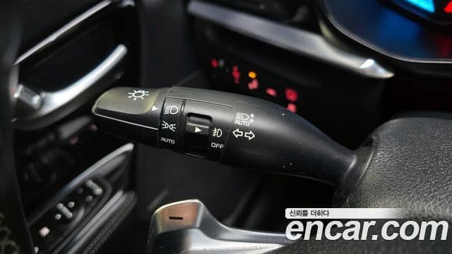 Kia The / новый New Niro Signature, 2022 15