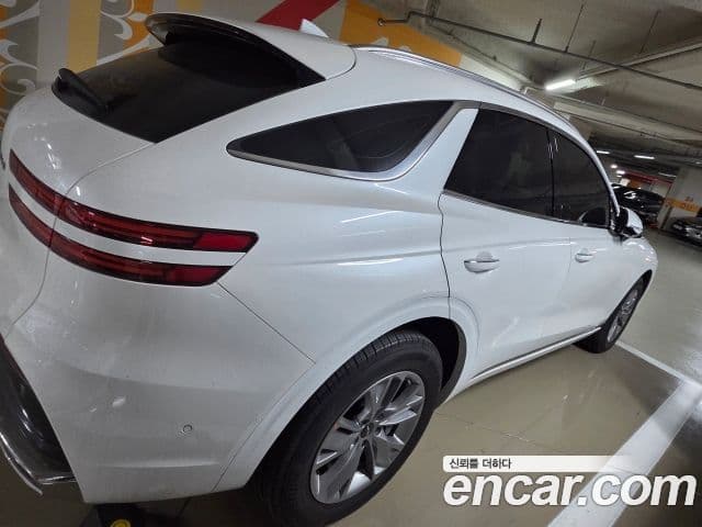 Genesis GV70, 2025 3