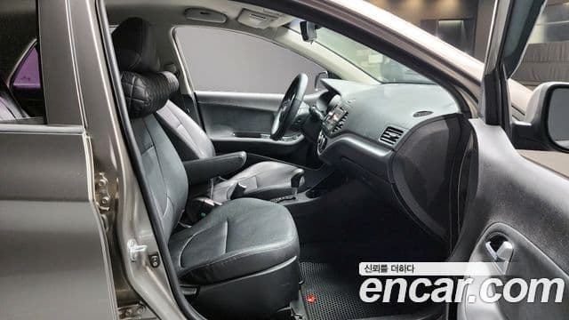 Kia All New Morning Luxury, 2012 10