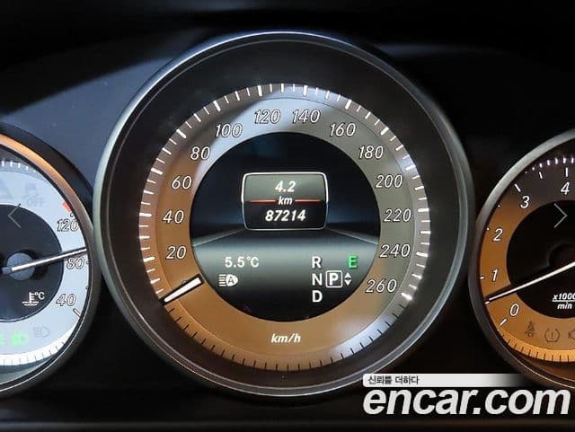 Mercedes-Benz E-класс W212 Avantgarde, 2016 9