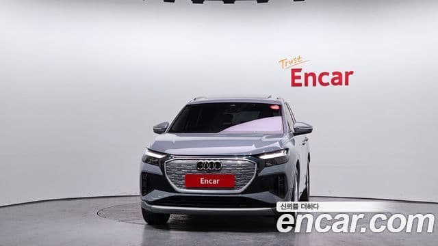 Audi Q4 e-Tron (F4), 2023 3