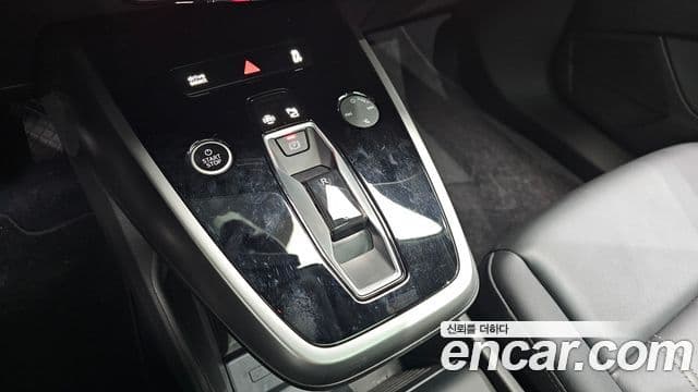 Audi Q4 e-Tron (F4), 2023 9