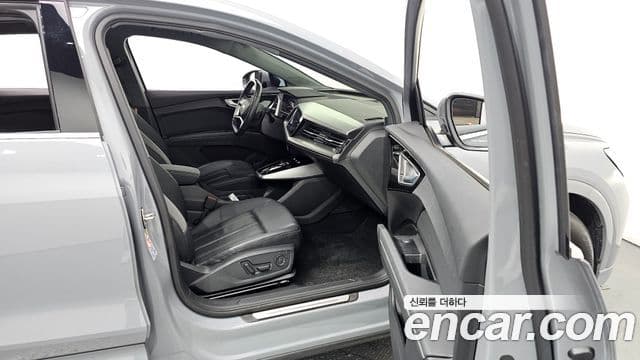 Audi Q4 e-Tron (F4), 2023 11