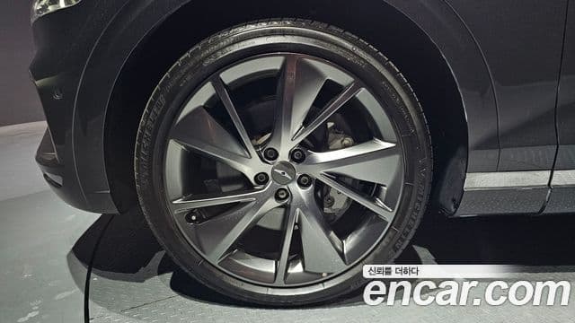 Genesis GV70, 2023 все фото