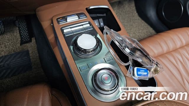 Genesis GV70, 2023 9