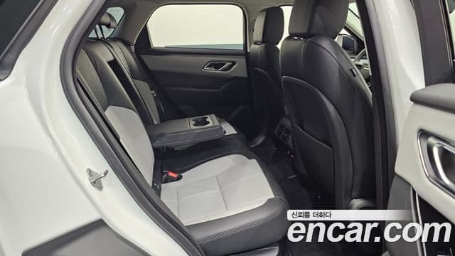 Land Rover Range Rover Velar 2.0 P250 Dynamic SE, 2025 все фото