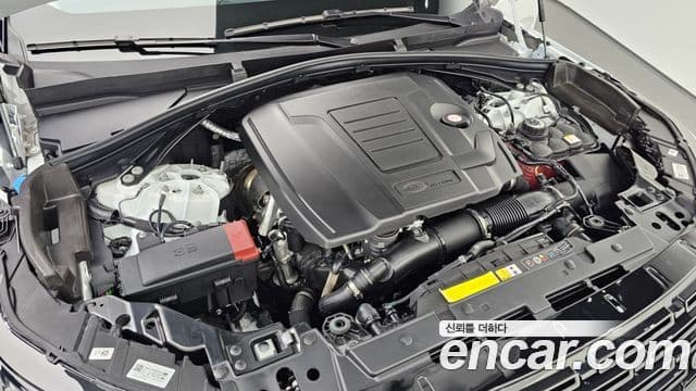 Land Rover Range Rover Velar 2.0 P250 Dynamic SE, 2025 10