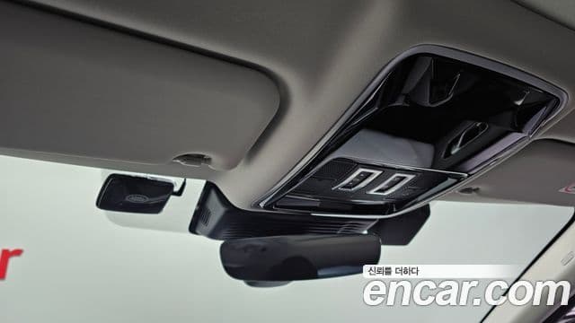 Land Rover Range Rover Velar 2.0 P250 Dynamic SE, 2025 16