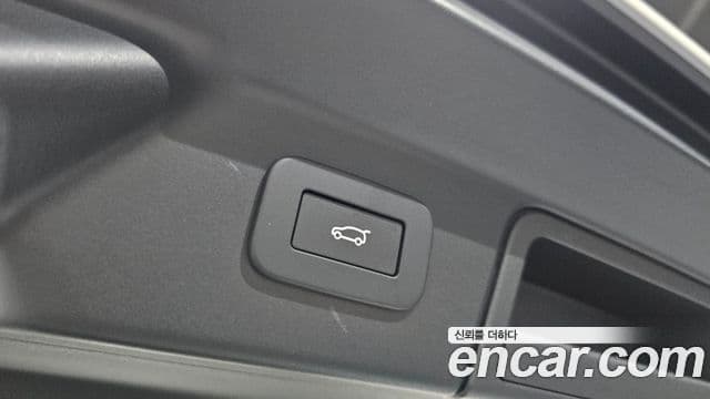 Land Rover Range Rover Velar 2.0 P250 Dynamic SE, 2025 20