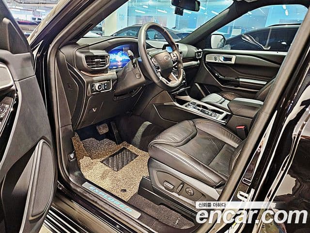 Ford Explorer 6세대 3.0 Platinum 4WD, 2022 10