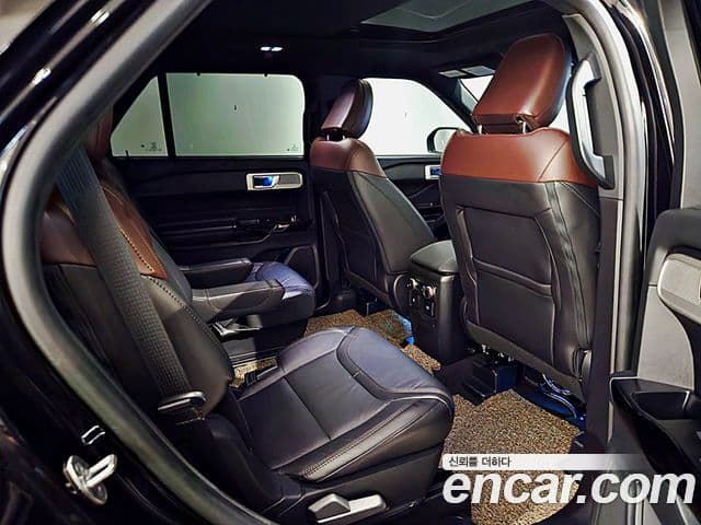 Ford Explorer 6세대 3.0 Platinum 4WD, 2022 16