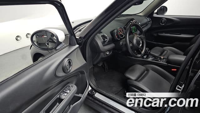 Mini Cooper 클럽맨 2세대, 2020 11