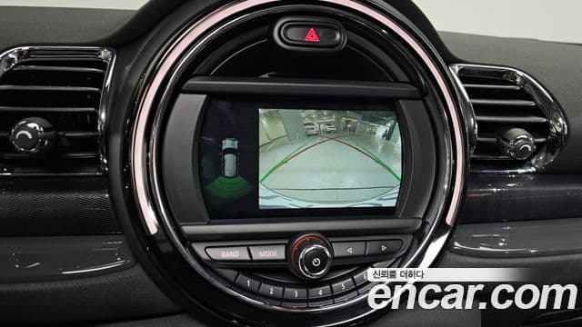 Mini Cooper 클럽맨 2세대, 2020 15