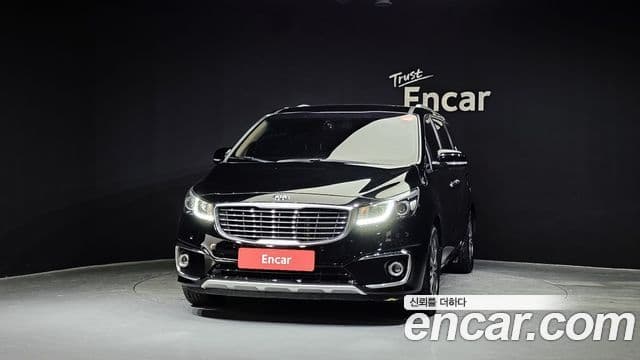 Kia All New Carnival Luxury, 2017 3
