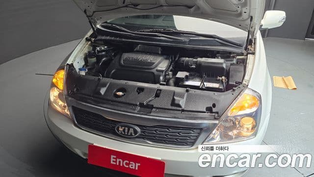 Kia Carnival R топовая версия, 2014 6