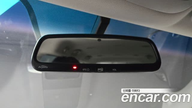 Kia Carnival R топовая версия, 2014 19