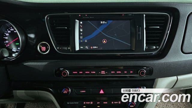 Kia All New Carnival Noblesse, 2015 14