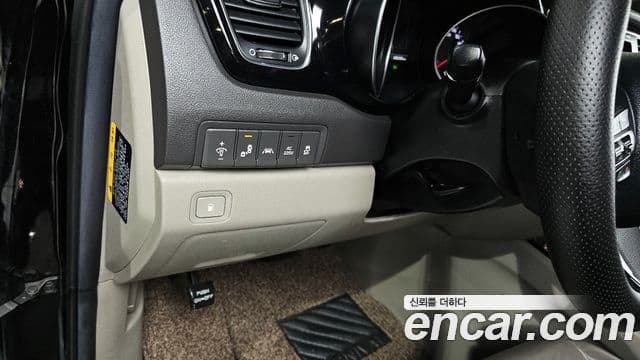 Kia All New Carnival Noblesse, 2015 16