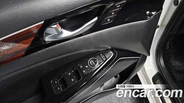 Kia All New K7 3.0 LPI Prestige (арендный автомобиль), 2016 12