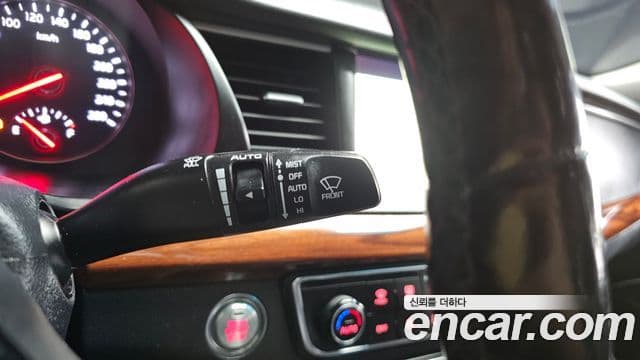 Kia All New K7 3.0 LPI Prestige (арендный автомобиль), 2016 15