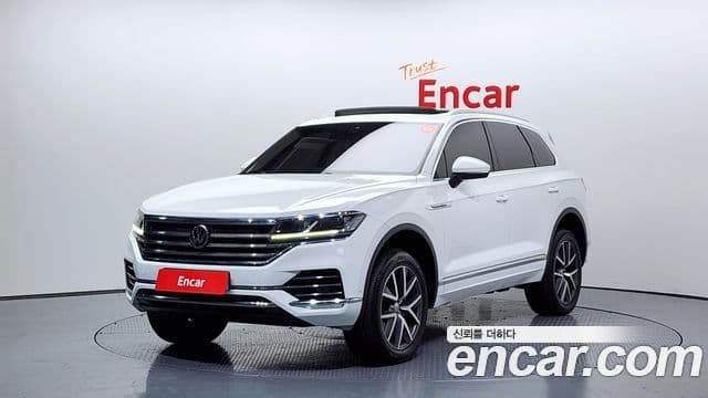 Volkswagen Touareg 3세대 Prestige, 2020 1