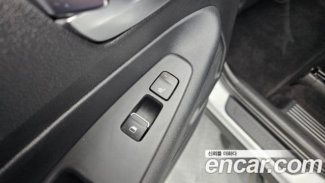 Hyundai Santa Fe TM Exclusive, 2020 19