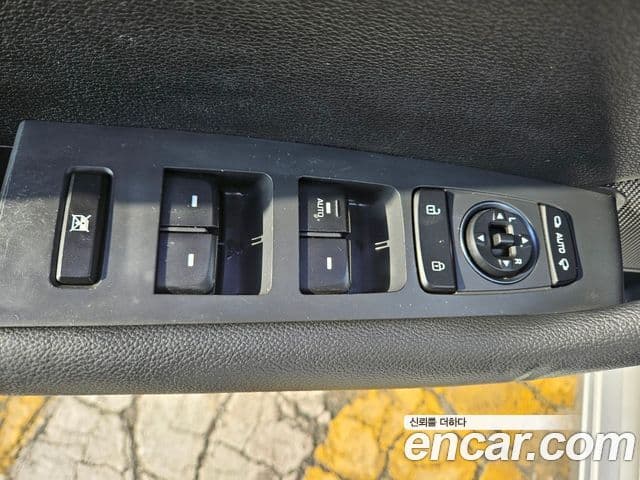 Hyundai LF Sonata Style, 2015 6