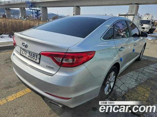 Hyundai LF Sonata Style, 2015 15