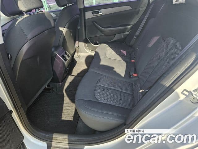 Hyundai LF Sonata Style, 2015 13