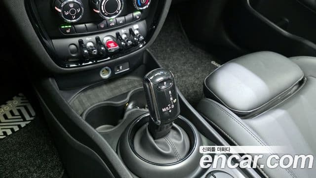 Mini Cooper D 클럽맨 2세대, 2019 9