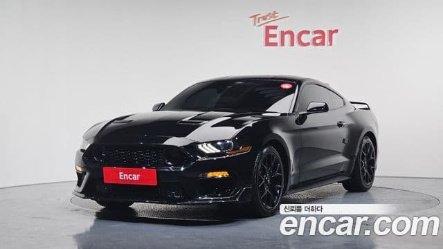 Ford Mustang купе, 2021 1