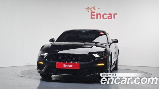 Ford Mustang купе, 2021 3