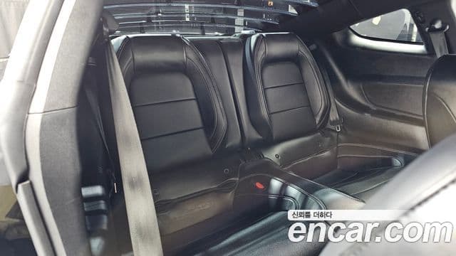 Ford Mustang купе, 2021 12