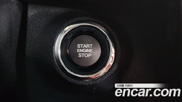 KG모빌리티(SsangYong) Berry New Tivoli R-PLUS белый, 2022 18