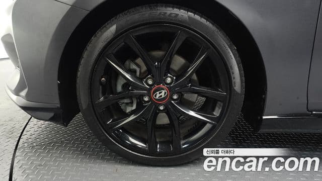 Hyundai Veloster (JS) Core, 2018 все фото