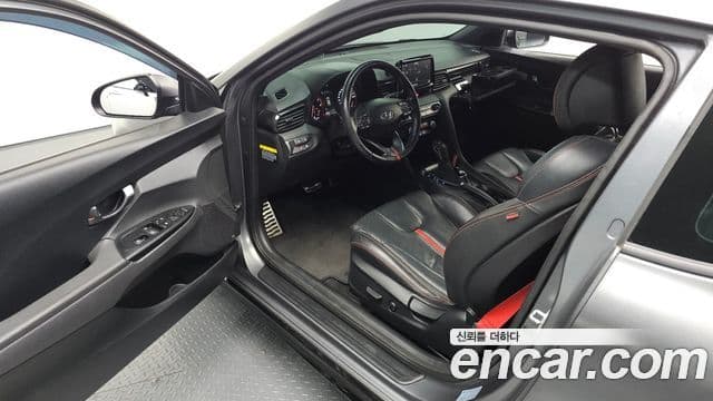 Hyundai Veloster (JS) Core, 2018 11