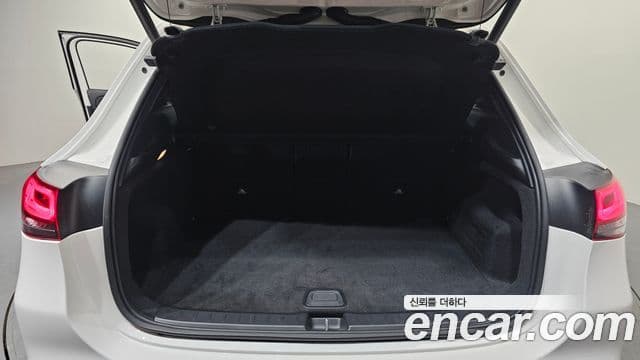 Mercedes-Benz GLA-класс H247 GLA220, 2021 20