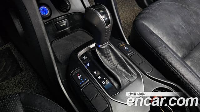 Hyundai Santa Fe DM Premium, 2015 9