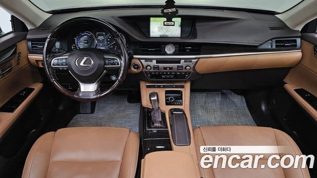 Lexus New ES300h XV60, 2017 7