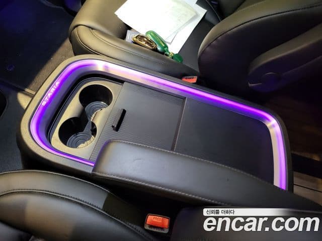 Hyundai Staria L3.5 кемпер, 2024 9