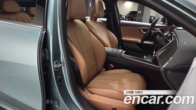 Mercedes-Benz E-класс W214 Avantgarde, 2025 10