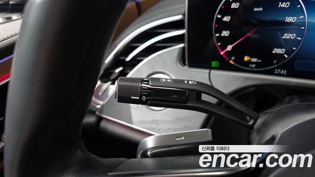 Mercedes-Benz E-класс W214 Avantgarde, 2025 20