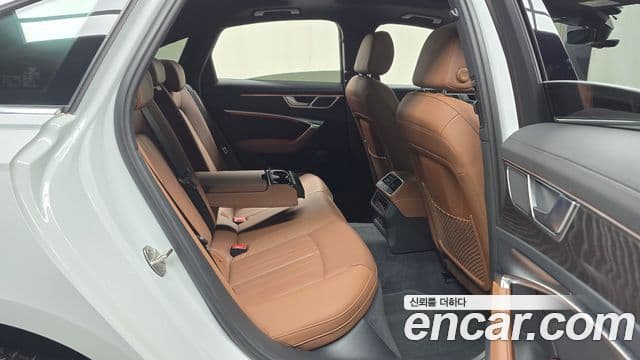 Audi A6 (C8) Premium, 2023 12