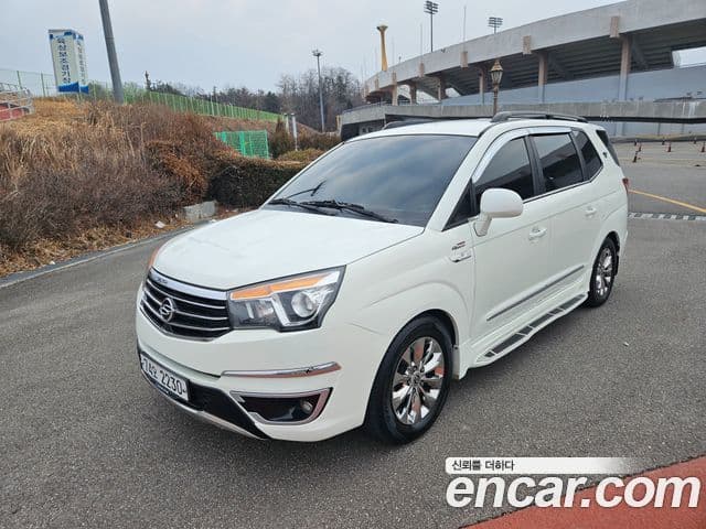 KG모빌리티(SsangYong) Korando 투리스모 4WD TX 11인승, 2017 2