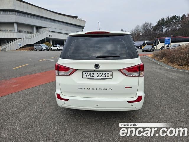 KG모빌리티(SsangYong) Korando 투리스모 4WD TX 11인승, 2017 все фото