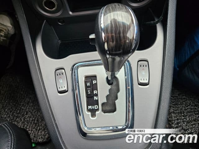 KG모빌리티(SsangYong) Korando 투리스모 4WD TX 11인승, 2017 17