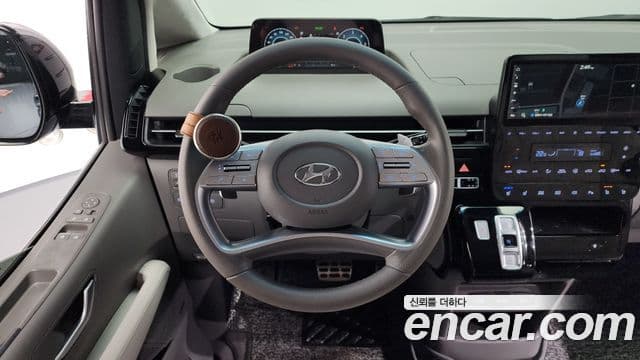 Hyundai Staria Inspiration, 2022 13